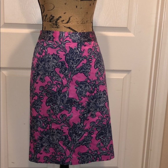 Van Heusen Dresses & Skirts - Van Heusen pencil Skirt